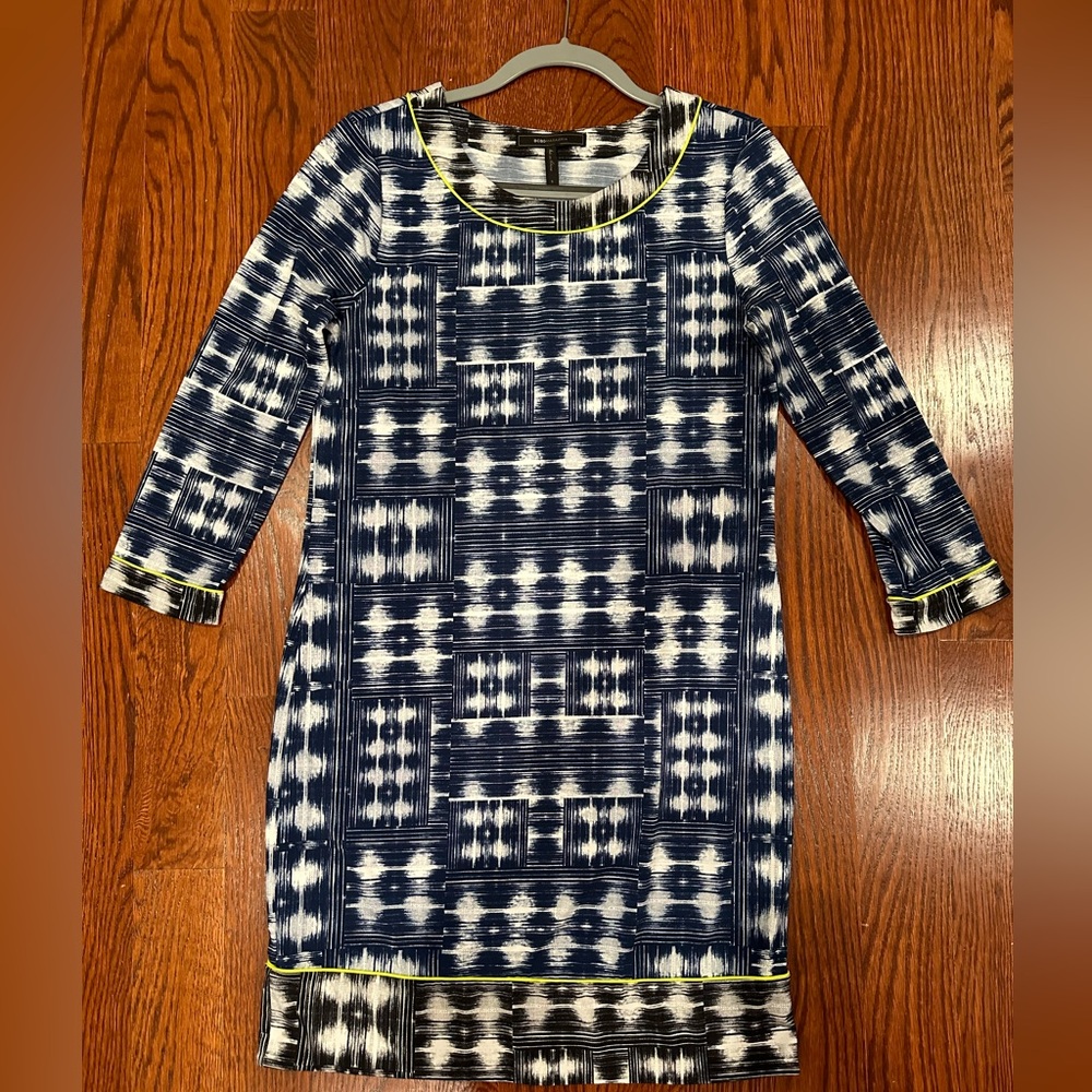 Women’s BCBG Maxazria navy blue dress size small